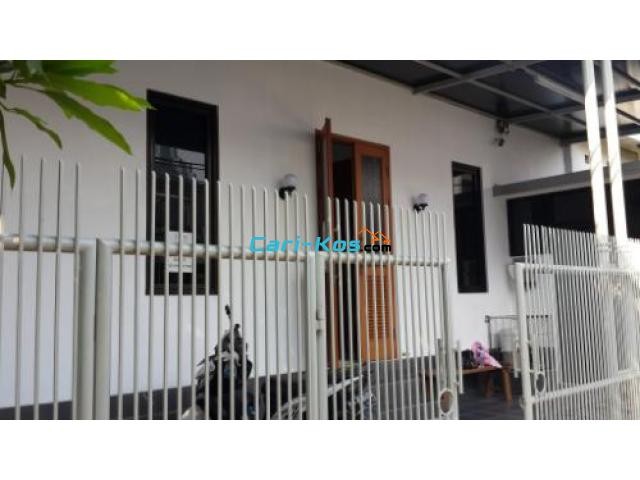 Kost Pati 18 - Menteng