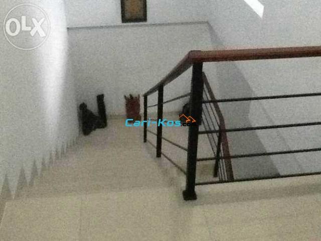 kost ekslusif area bintaro (wifi,Tvcable,S-Pool,club house,gym)