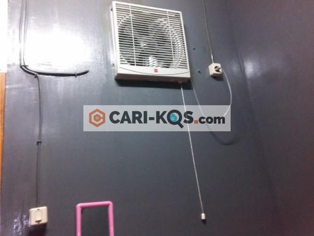 Kost Ac, Wifi, Springbed, Kamar Mandi Luar, Kamar Mandi Dalam