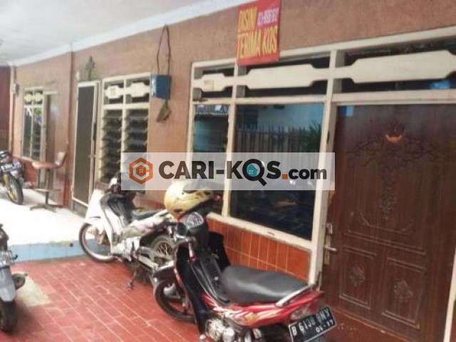 Kost Livong/Renny - Dekat dengan Gajah Mada Plaza Jakarta Barat