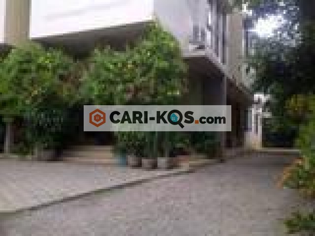 Carissa Homestay - Dekat Pejaten Village Mall, Mini Market & ACE Hardware