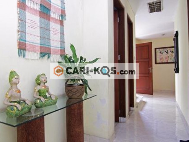 Carissa Homestay - Dekat Pejaten Village Mall, Mini Market & ACE Hardware