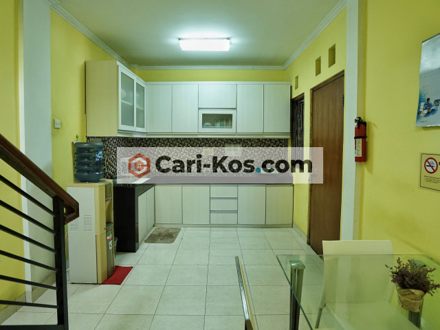 Haji Saili Kost F45, Slipi, Palmerah, Jakarta Barat.