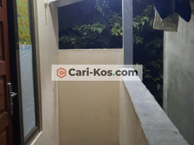 Kos Saskia Cempaka Putih Jakarta Pusat