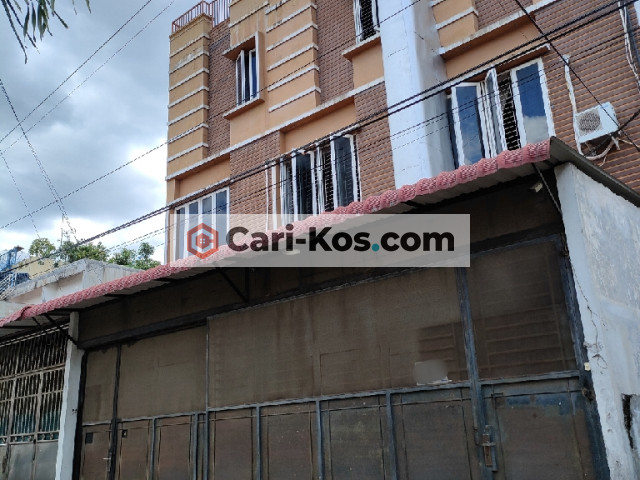 Kost Pukat 4 JT