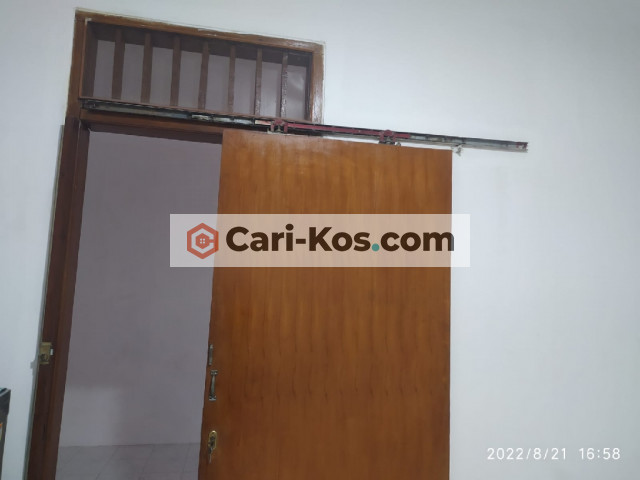 Kamar kost Luas Putri  area Komplek Puloasem