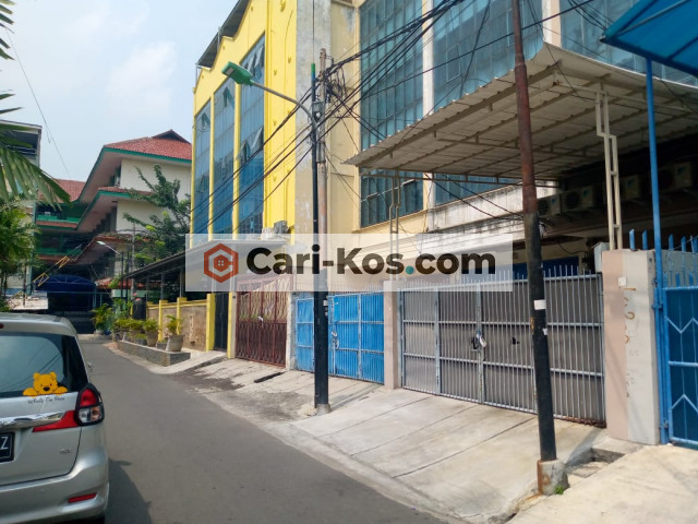 KOST RENDI 24E MANGGA BESAR