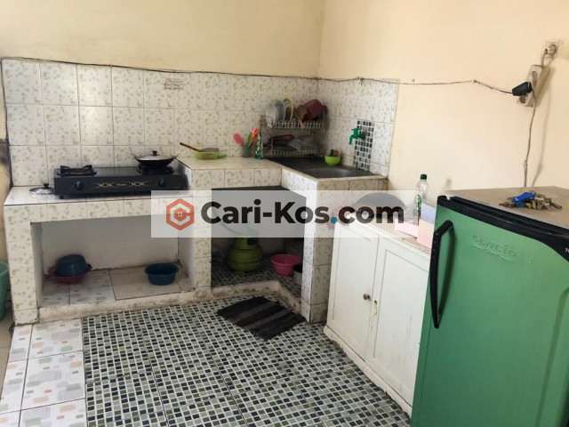 Kost Eksekutif Chris Kencana Dukuh Pakis Surabaya