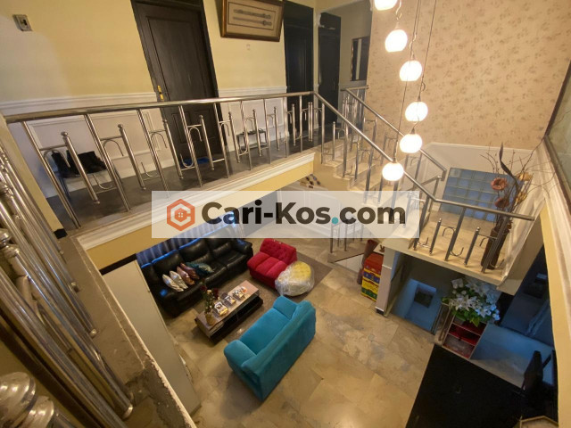 Kost Eksekutif Chris Kencana Dukuh Pakis Surabaya