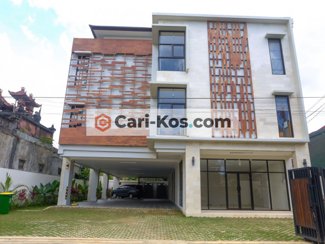 Executive Kost Sarigading Suites