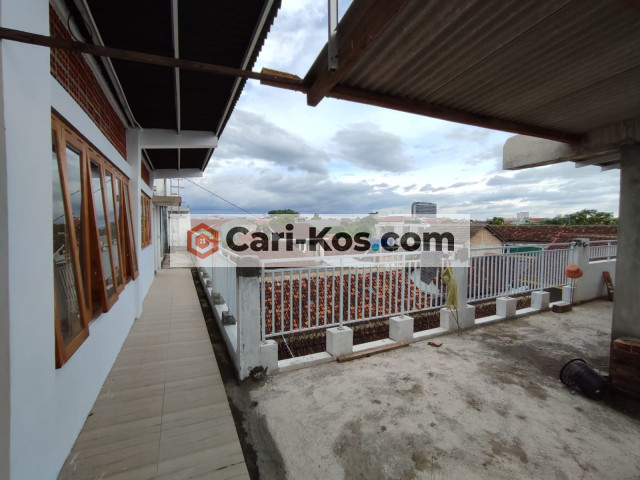 Wisma Brotoseno 7 Rooftop Pogung