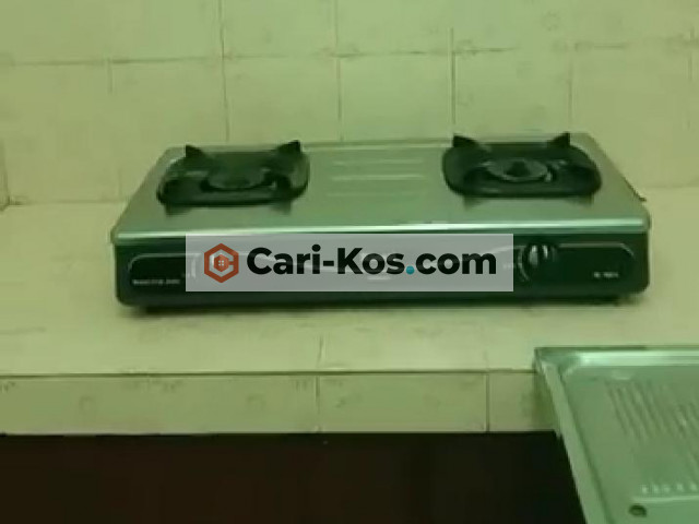 Kos PASUTRI Fasilitas AC-TV-Wifi-Kulkas-Dapur Pribadi-KMandi-Springbed-Almari TIAP KAMAR