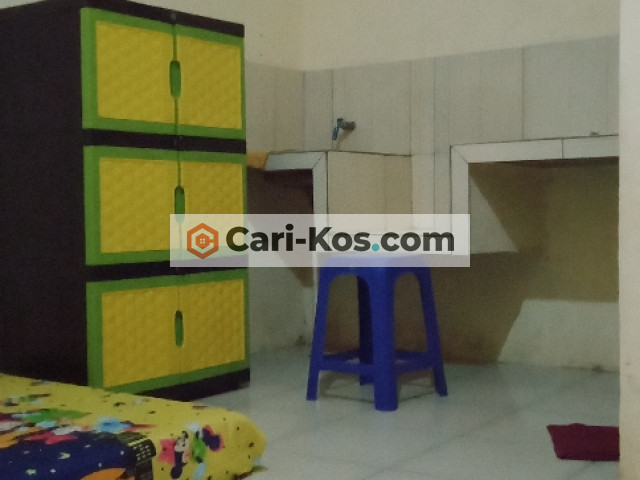 pasilitas kamar mandi dalam kasur bantal kursi dapur mini listrik jemuran di atas