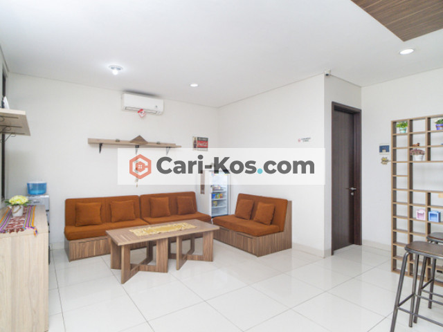 Kost Liza Regentown Gold Dekat Ice BSD dan Prasetya Mulya Putri