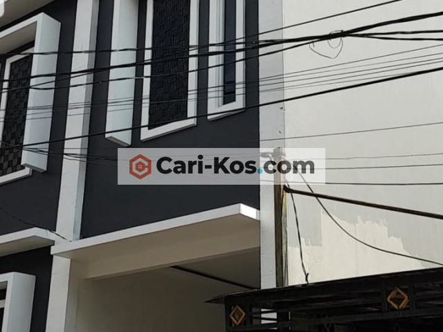 KOST KIRANA, lokasi sangat strategis dipusat bisnis BSD dan Gading Serpong Tangerang, kamar mandi dalam, tersedia Wifi, TV, air minum aqua