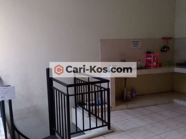 HAMMER KOST PUTRA JOGJA