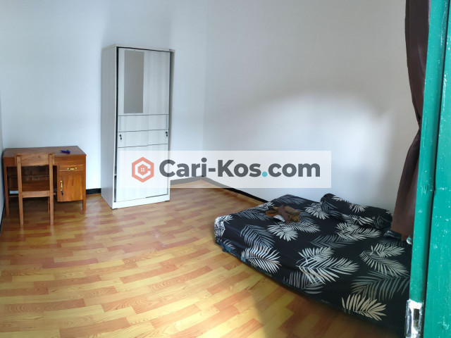 Kost Karyawan include cuci setrika, wifi, dan listrik