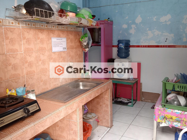 Kost Puteri Bu Karmi Banyuwangi