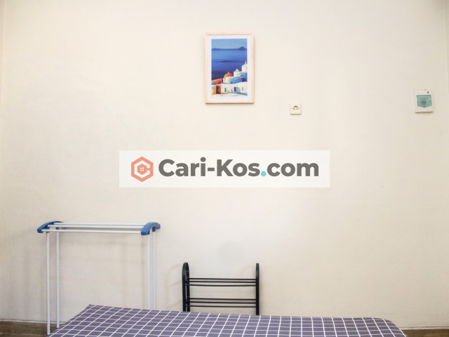 Kos/Hunian Eksklusif Karyawan, lokasi strategis di pinggir jalan besar kota Denpasar, fasilitas full furnished dan Wifi