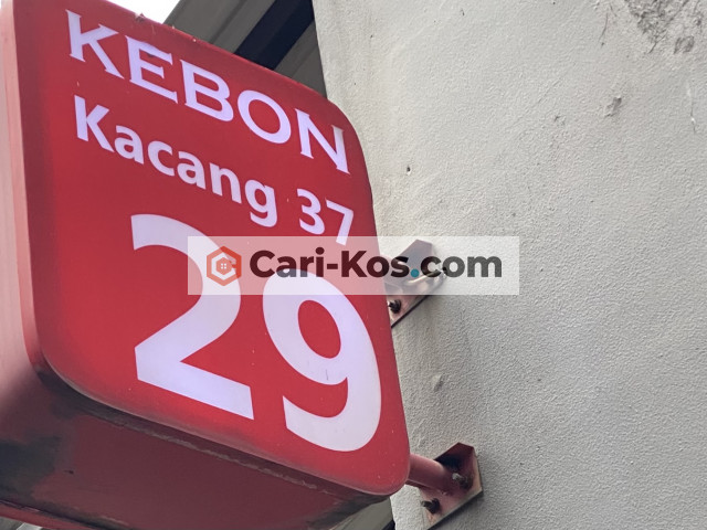 Kost Kebon Kacang Plaza Indonesia Grand Indonesia Bunderan HI MRT Thamrin Menara BCA UOB