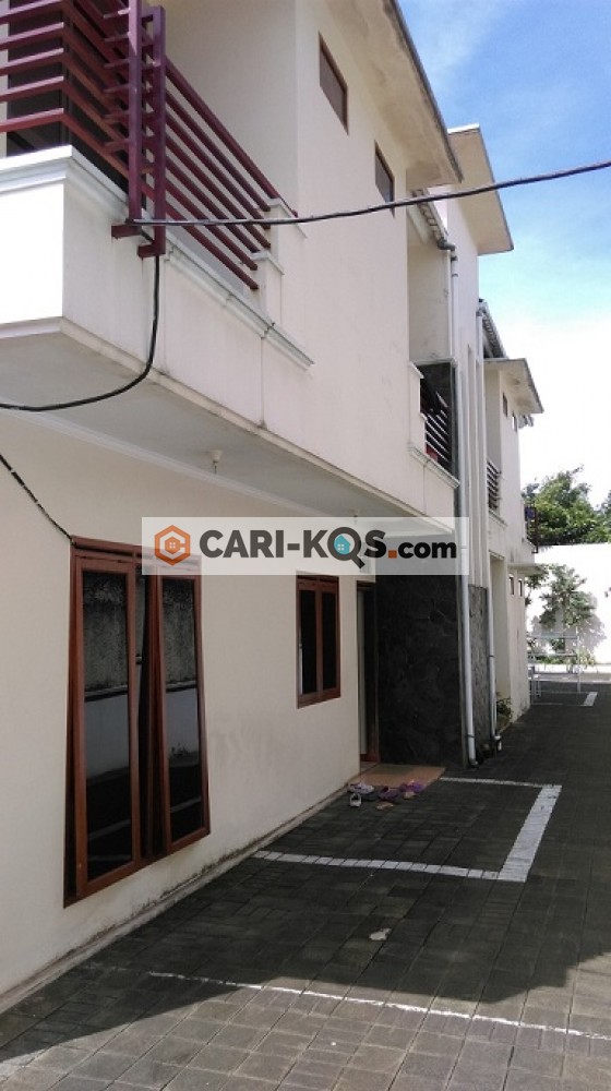 Kost Exclusive 4x4 Balkon Seberang BTC Mall Belakang 