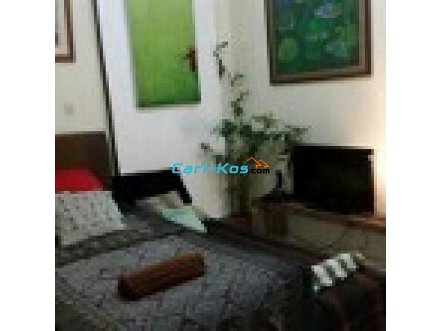 kos/guesthouse casa tiga bebek