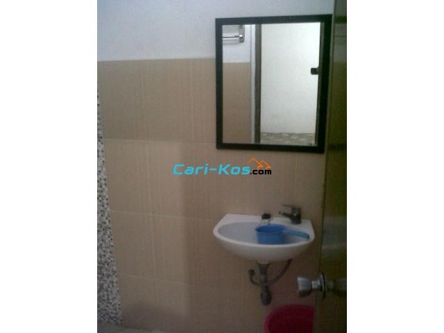 FS Kost Kertajaya