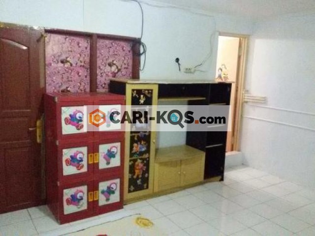 Kost Livong/Renny - Dekat dengan Gajah Mada Plaza Jakarta Barat