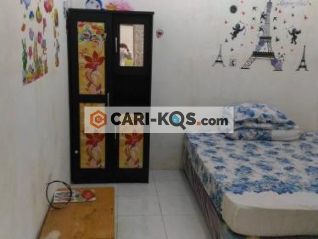 Orange Kost - Dekat Indomaret, Alfamart, Mall Lippo, bank, ATM