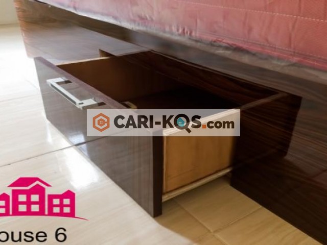 House 6  Jakarta Pusat - Dekat Stasiun Sudirman, Sarinah dan Pasar Blora