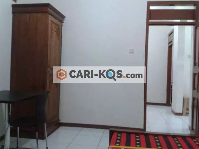 Kos Pria di Rawa Belong Jakarta Barat - Dekat Kampus Binus, Taman Komodo dan Hutan Kota Srengseng