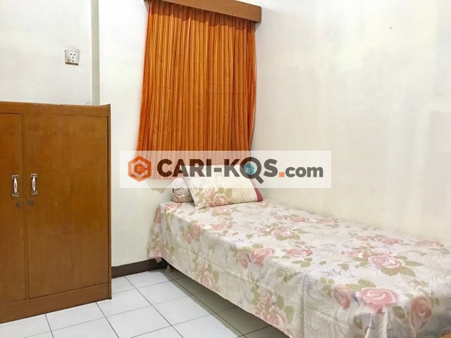 Kost Raya Kelapa Gading