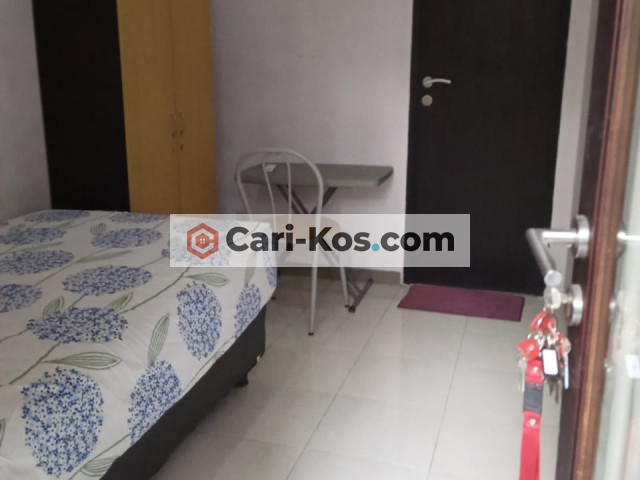 kost pangkalan jati balcony