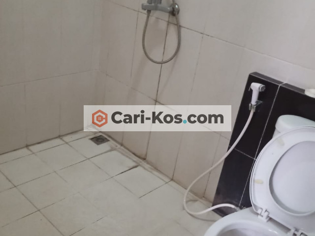 kost pangkalan jati balcony