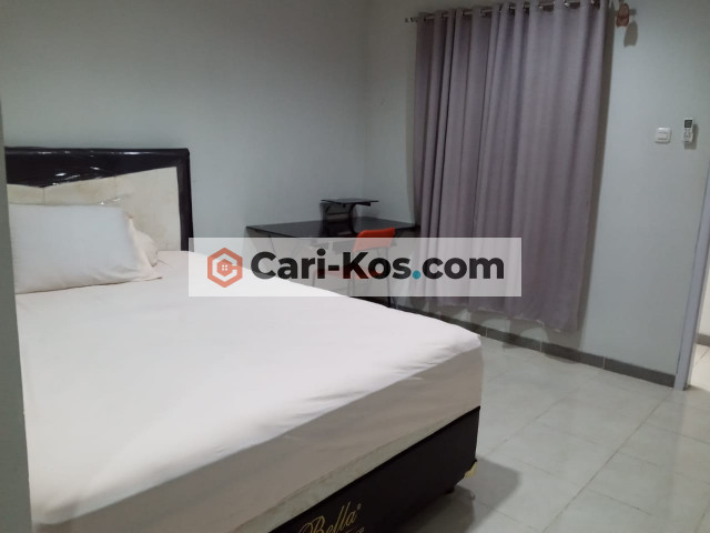 kost pangkalan jati balcony