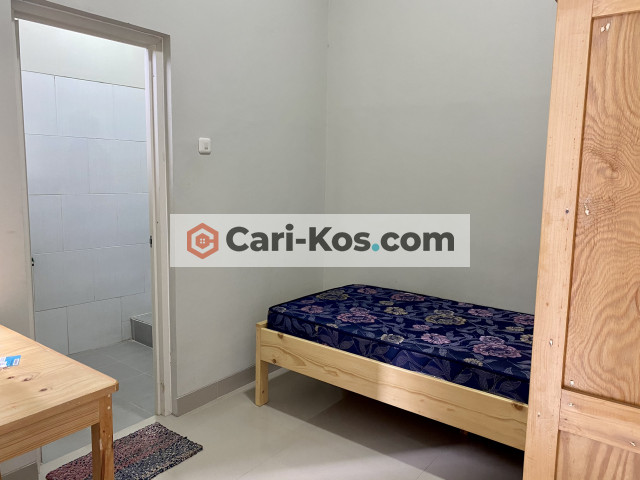 Kost Lestari 2 Pondok Aren, 10 Menit dari STAN dan Bintaro