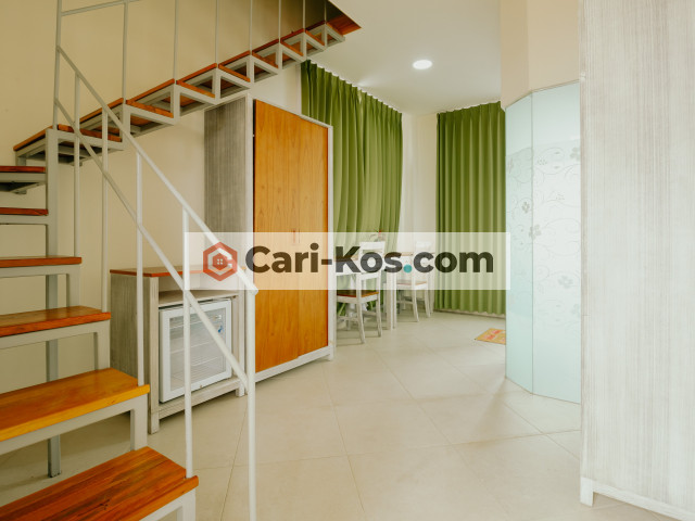 Urbanest inn House Slipi ( kost exklusive jakarta barat)