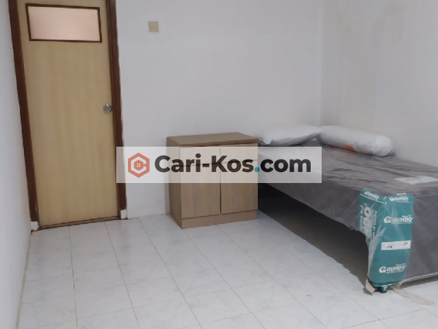 Kamar kost Luas Putri  area Komplek Puloasem