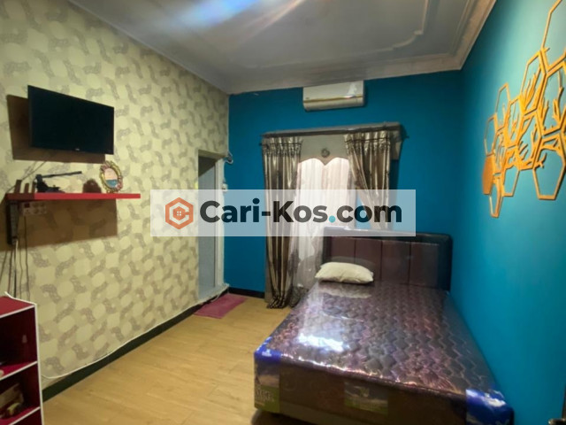 Kost Eksekutif Chris Kencana Dukuh Pakis Surabaya