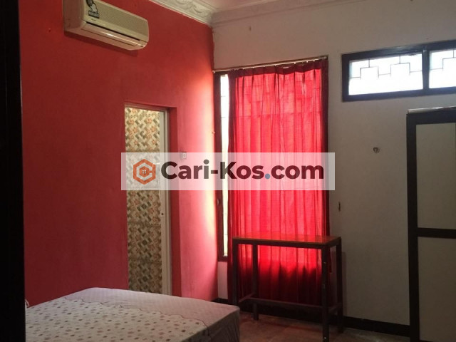 Kost Eksekutif Chris Kencana Dukuh Pakis Surabaya