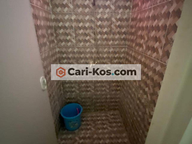 Kost Eksekutif Chris Kencana Dukuh Pakis Surabaya