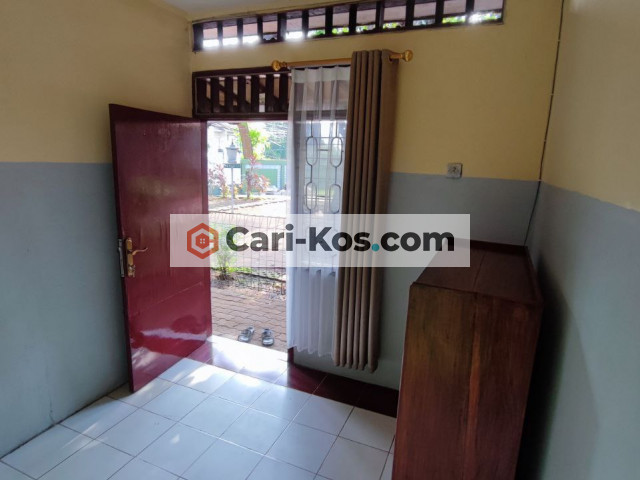 Kost Pondok Labu