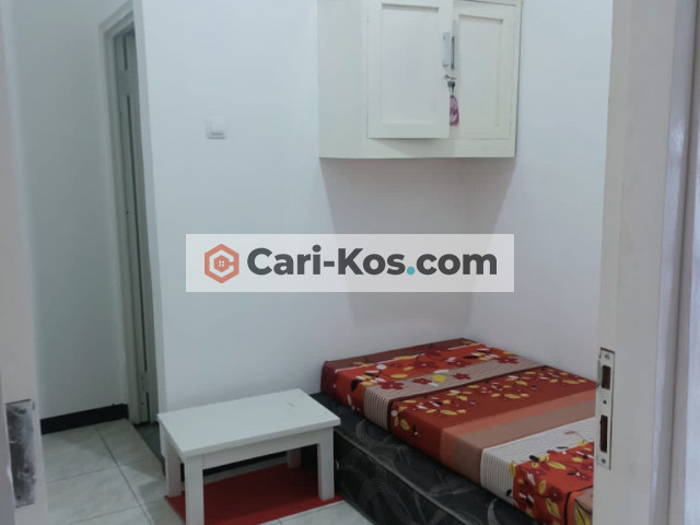 kost putri kembar sari