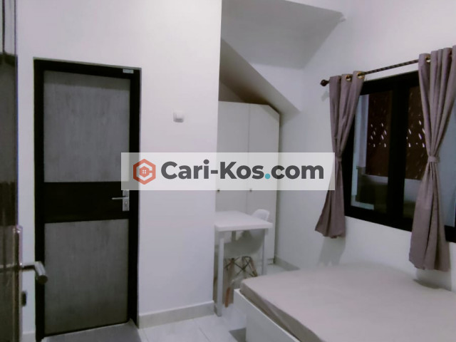 Queen Kost Lembah Hijau Cikarang Selatan