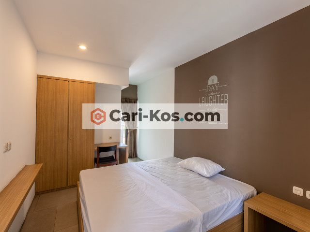 Kost Maxley Suites BSD