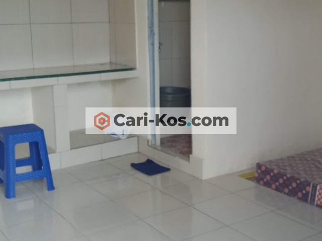 pasilitas kamar mandi dalam kasur bantal kursi dapur mini listrik jemuran di atas