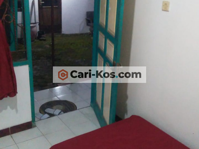 Kost Ndalem Pradjomo Ichsan Jetis UGM Yogyakarta