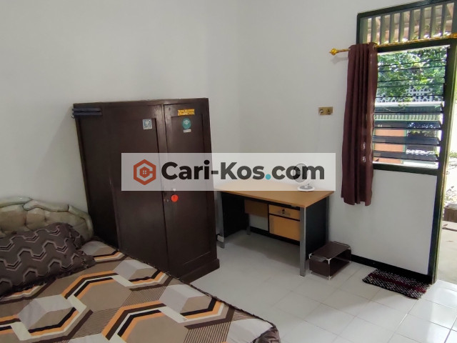 Kost Karyawan include cuci setrika, wifi, dan listrik