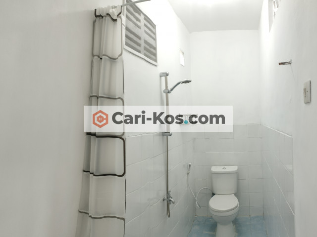 Kost Karyawan include cuci setrika, wifi, dan listrik