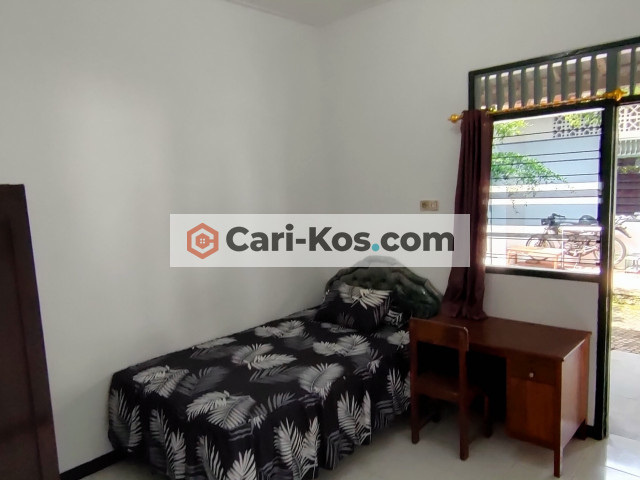 Kost Karyawan include cuci setrika, wifi, dan listrik